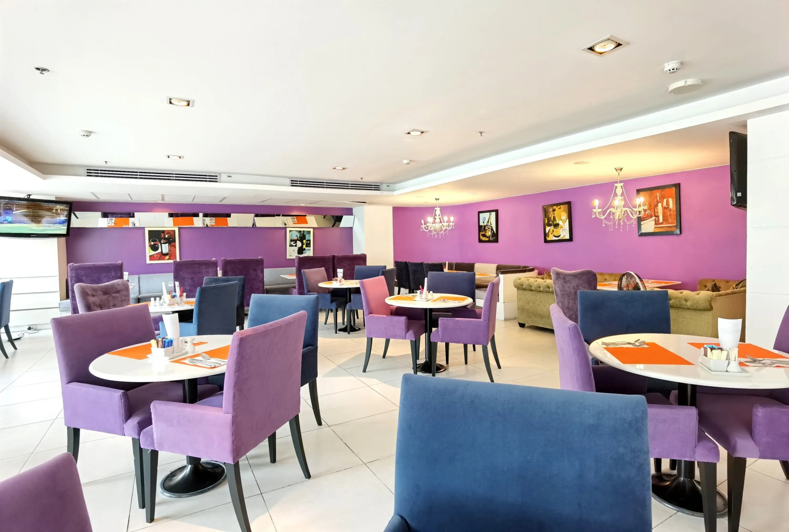 Отель Nova Suites Pattaya by Compass Hospitality