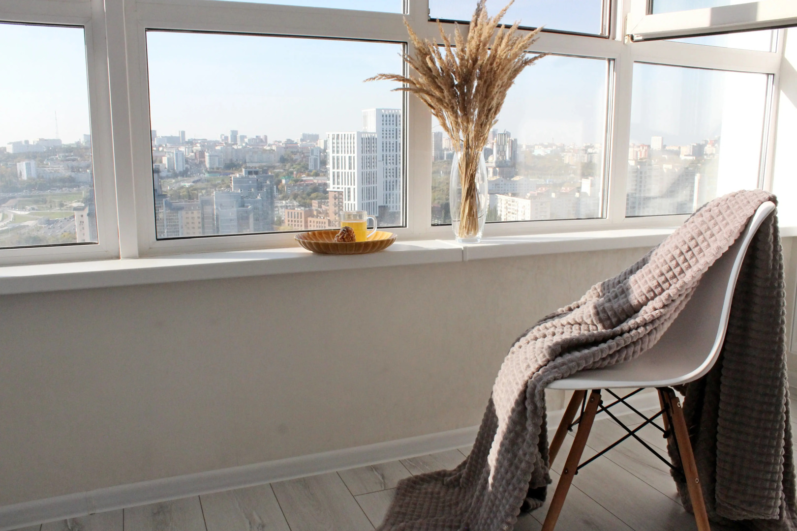 Квартира - студия 30м2  рядом с Монументом Дружбы