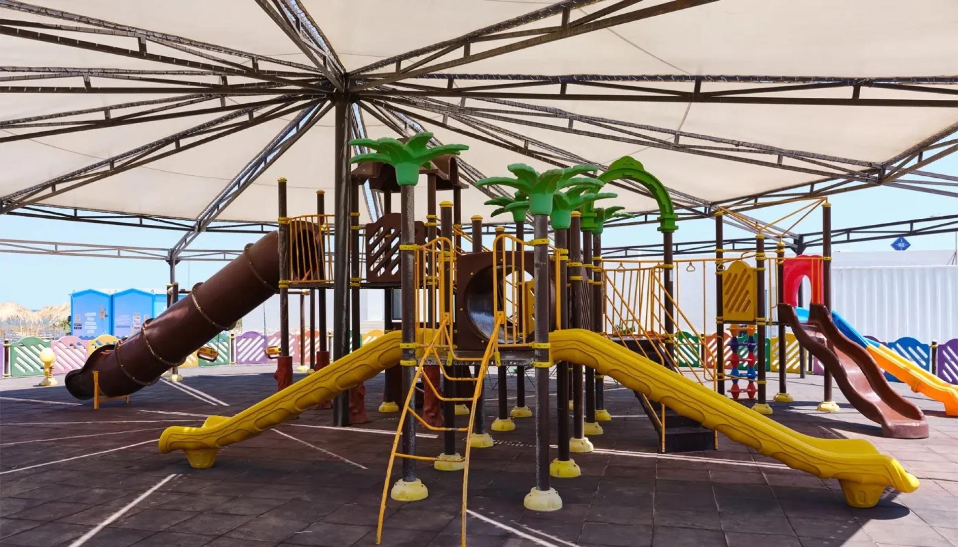 Lamer Sea Breeze Resort