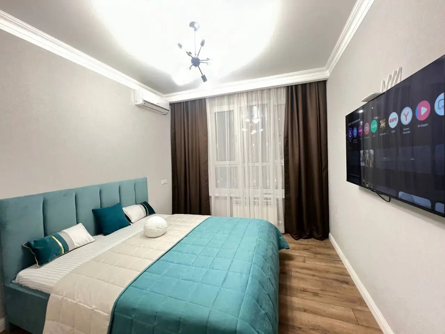 Квартира на улице Бориса Слюсара 23с2