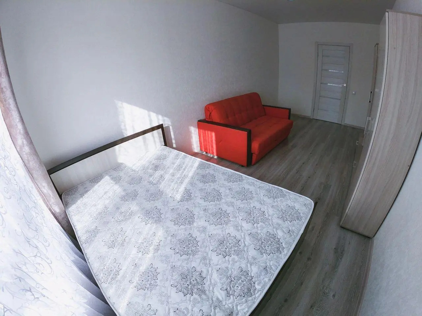 Квартира Галерея РRО на Площади Свободы 4