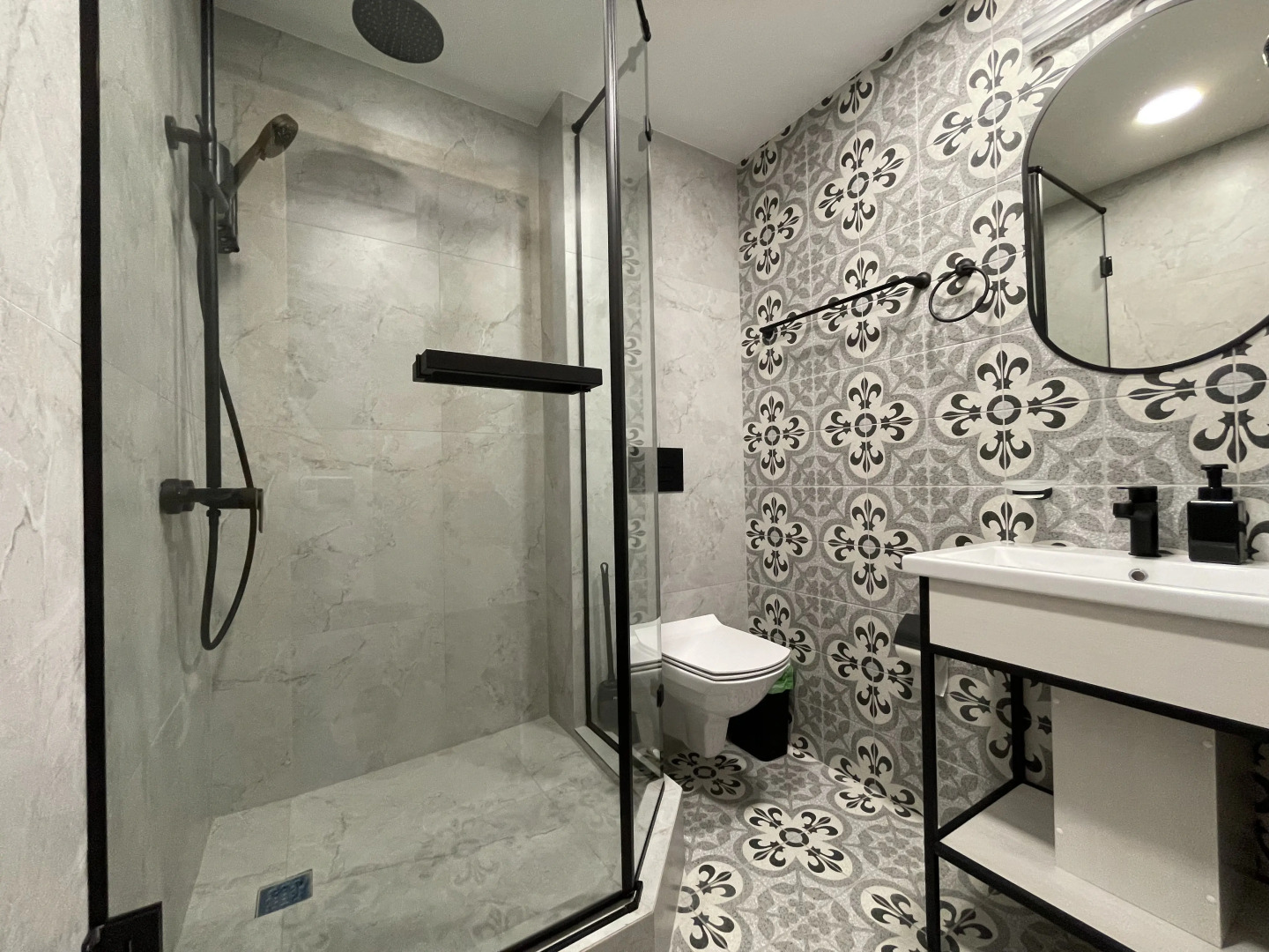 Апартаменты рядом с ТЦ Европа