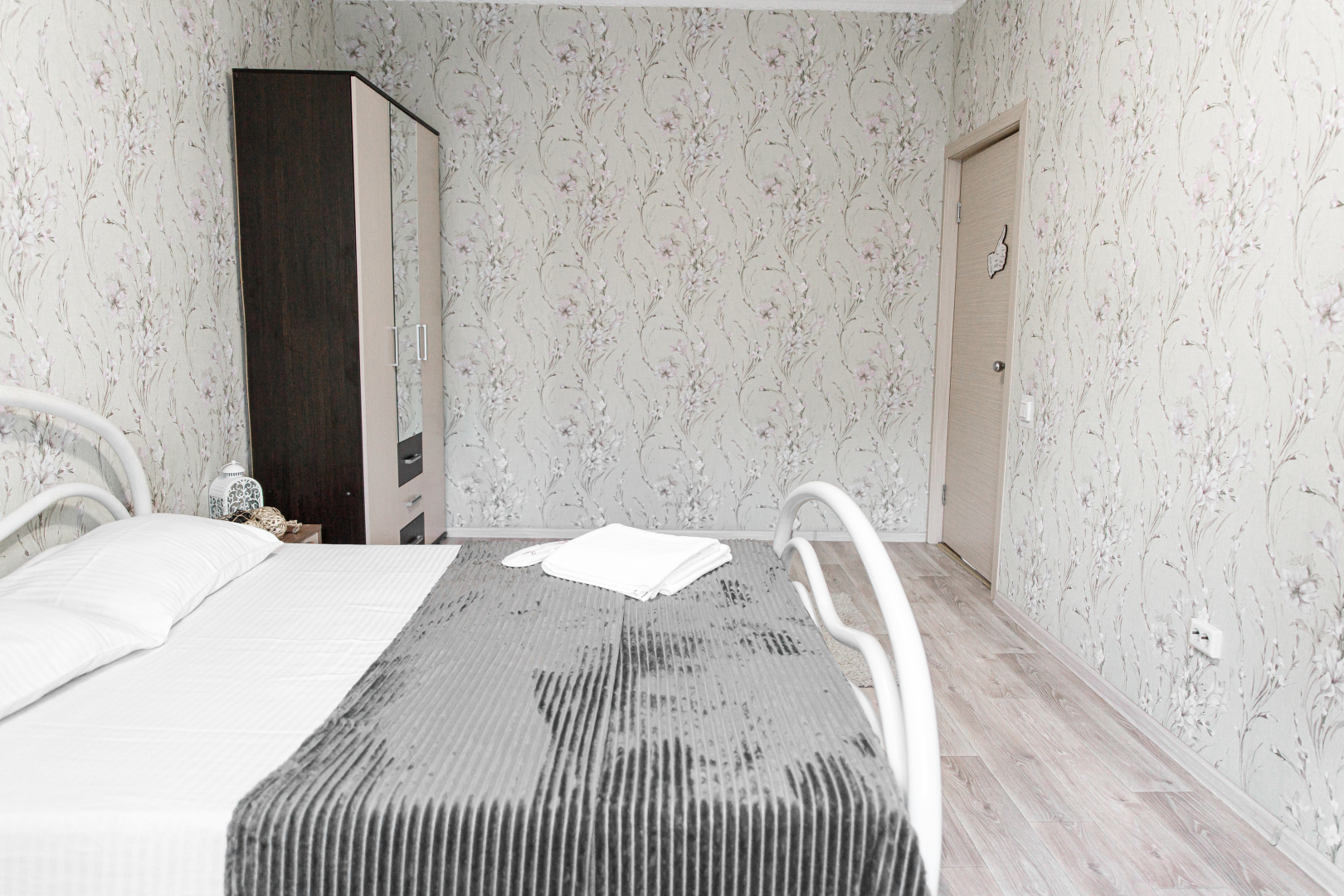 Апартаменты Притомский 13