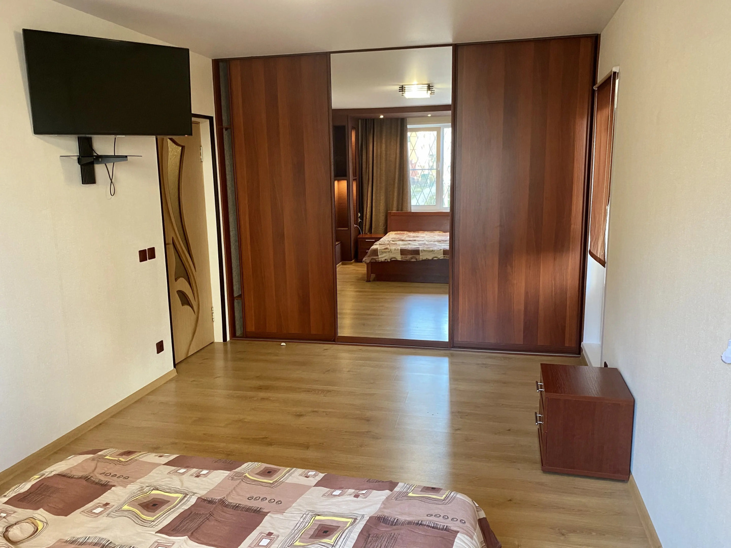 Апартаменты Top House Родионова 165/8