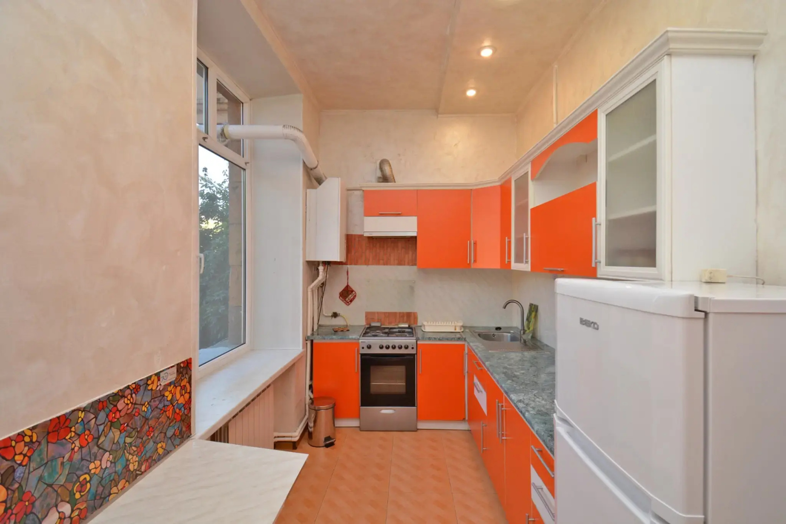 Квартира Metro apartments
