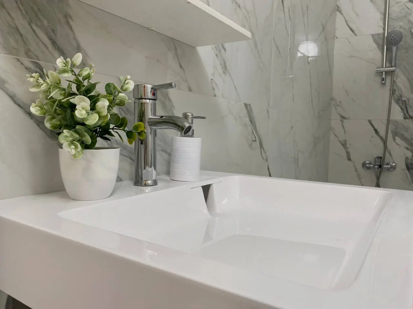 Квартира Поделам Уютная у арены Трактор