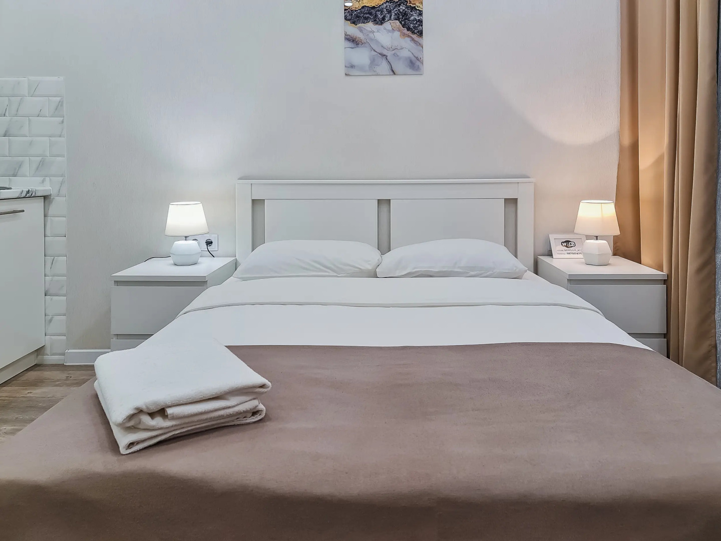 Квартира На Изумрудной 10