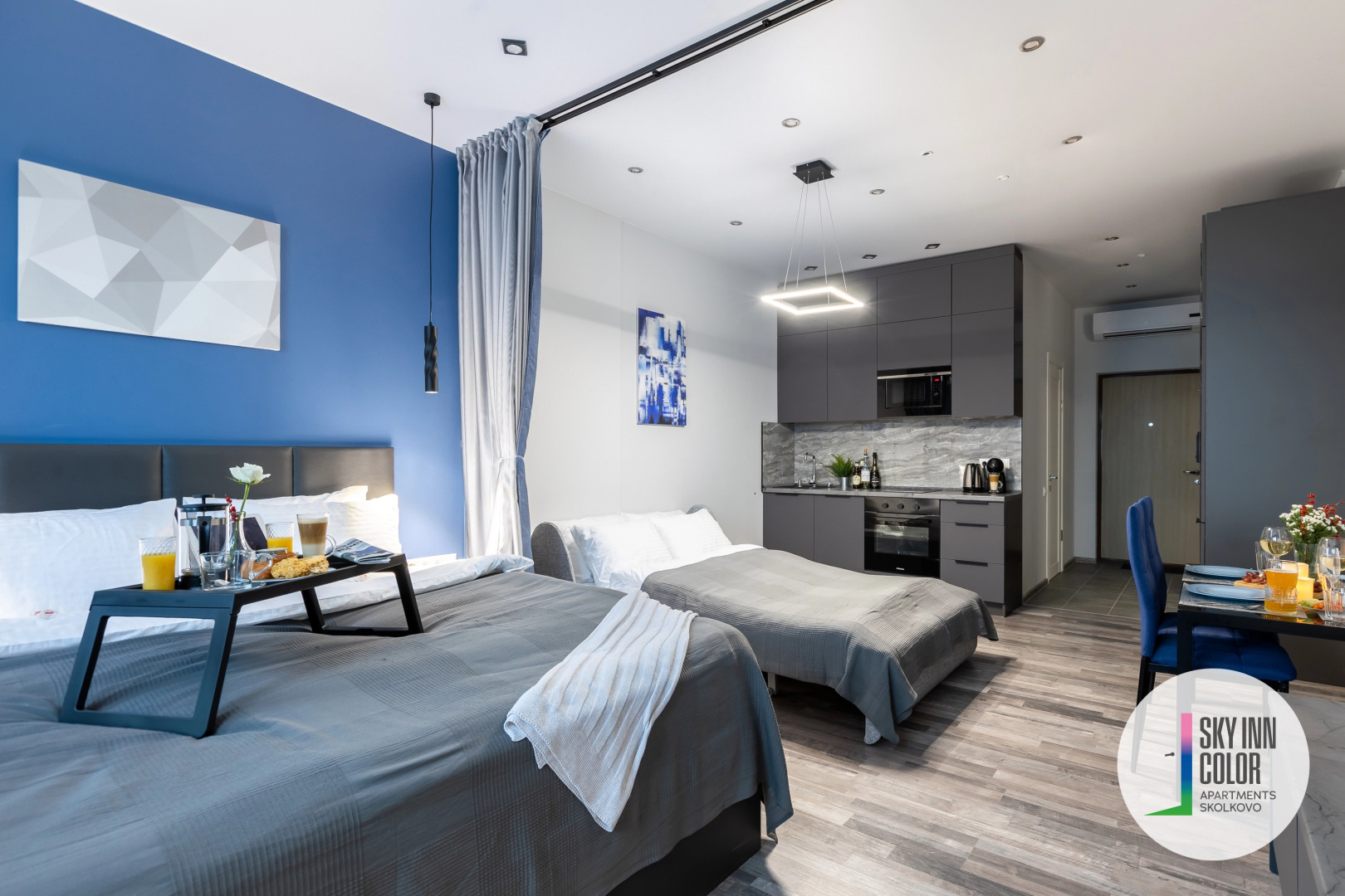 Апартаменты SKY INN Color Blue