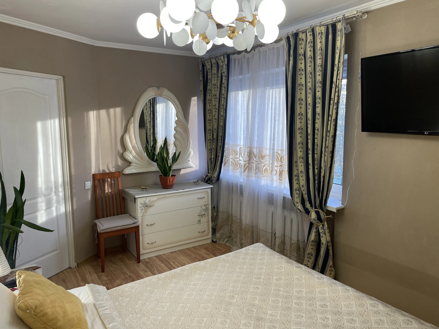 Квартира Уютная в Тихом Районе