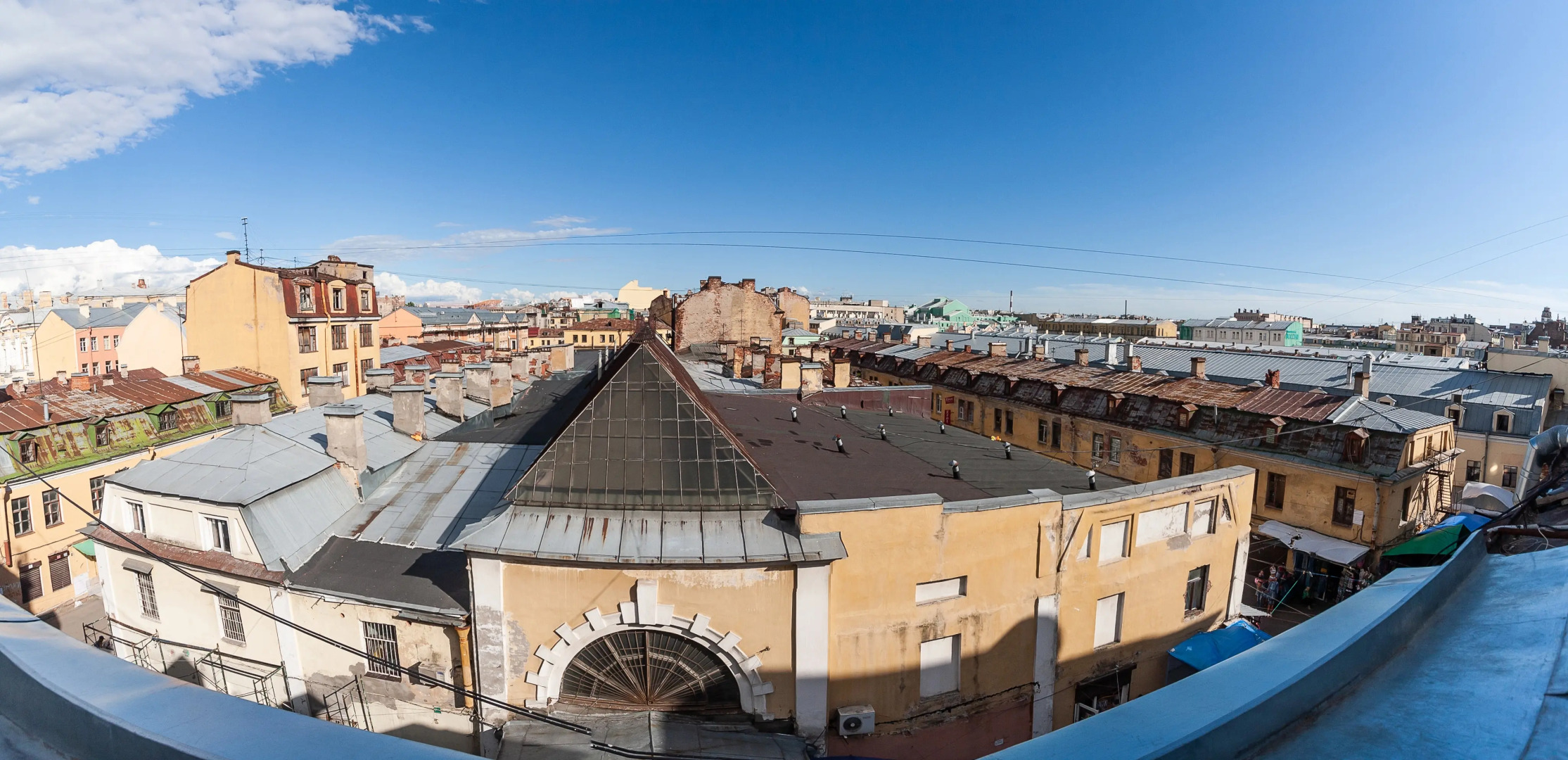 Хостел Roof Capsules