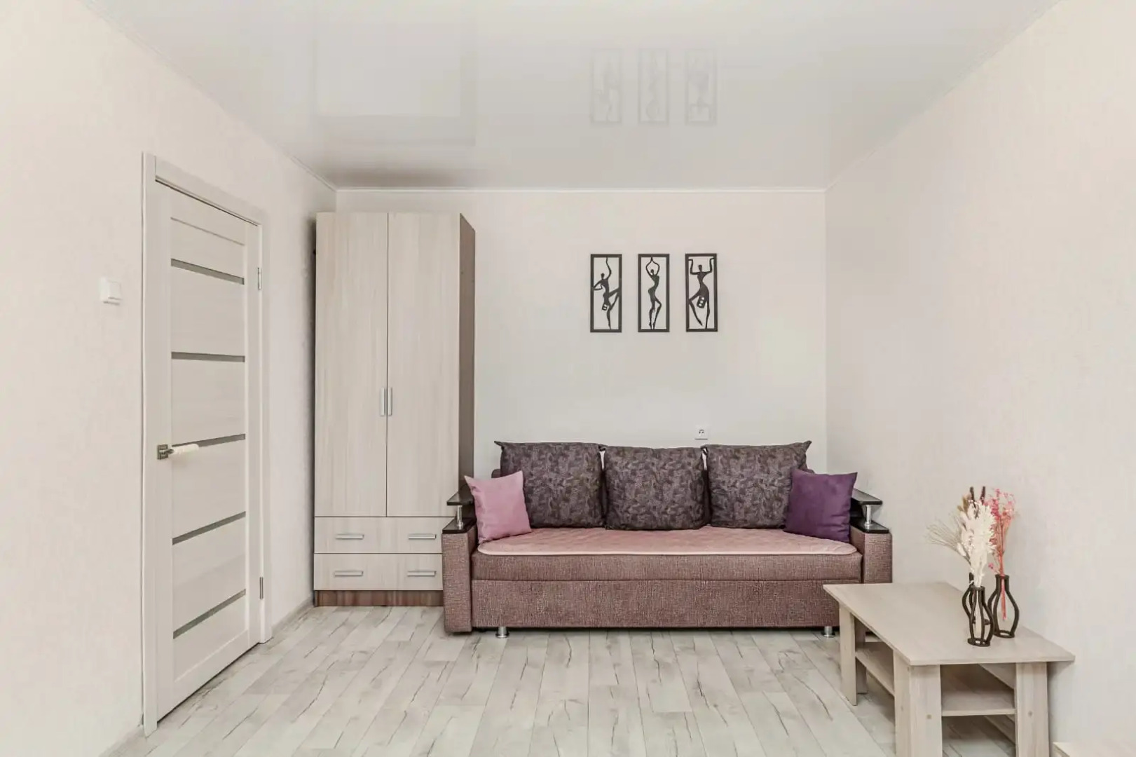 Апартаменты 1-комнатнаые рядом с ТРК Родник