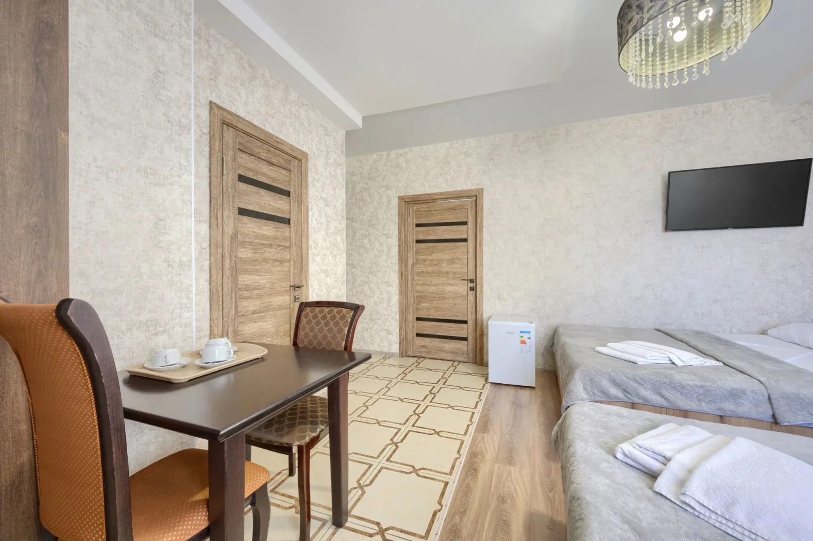 Отель Наири