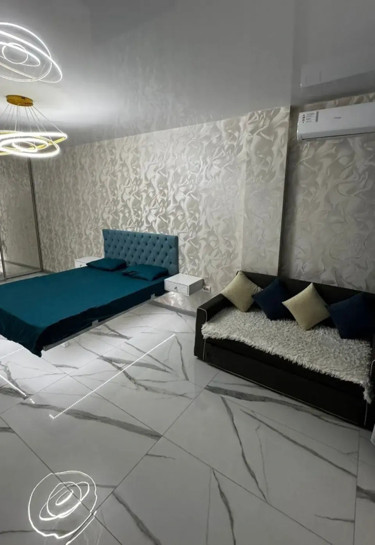 Квартира в новостройке с видом на гору Змейка