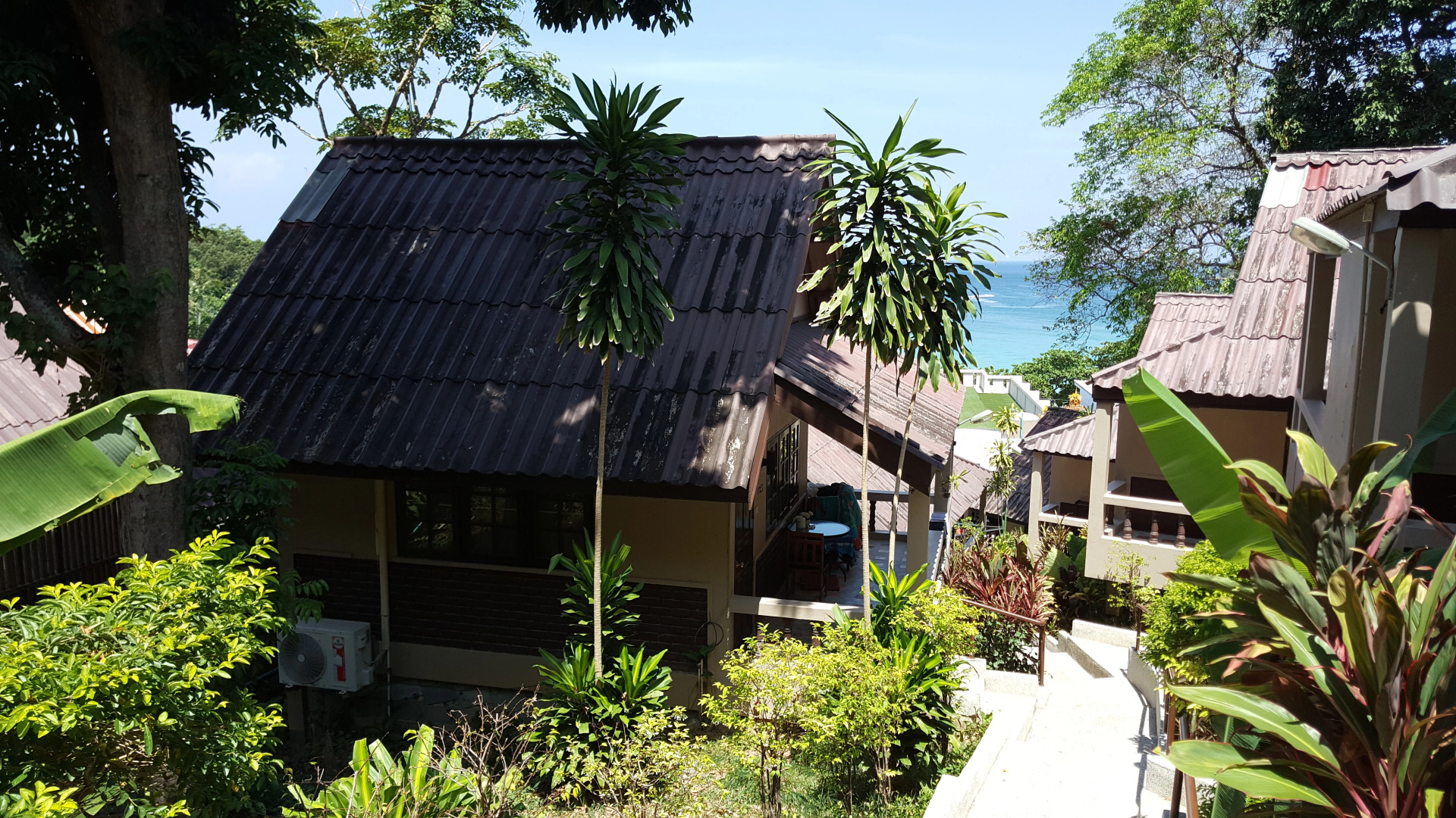 Отель Kata Beachwalk