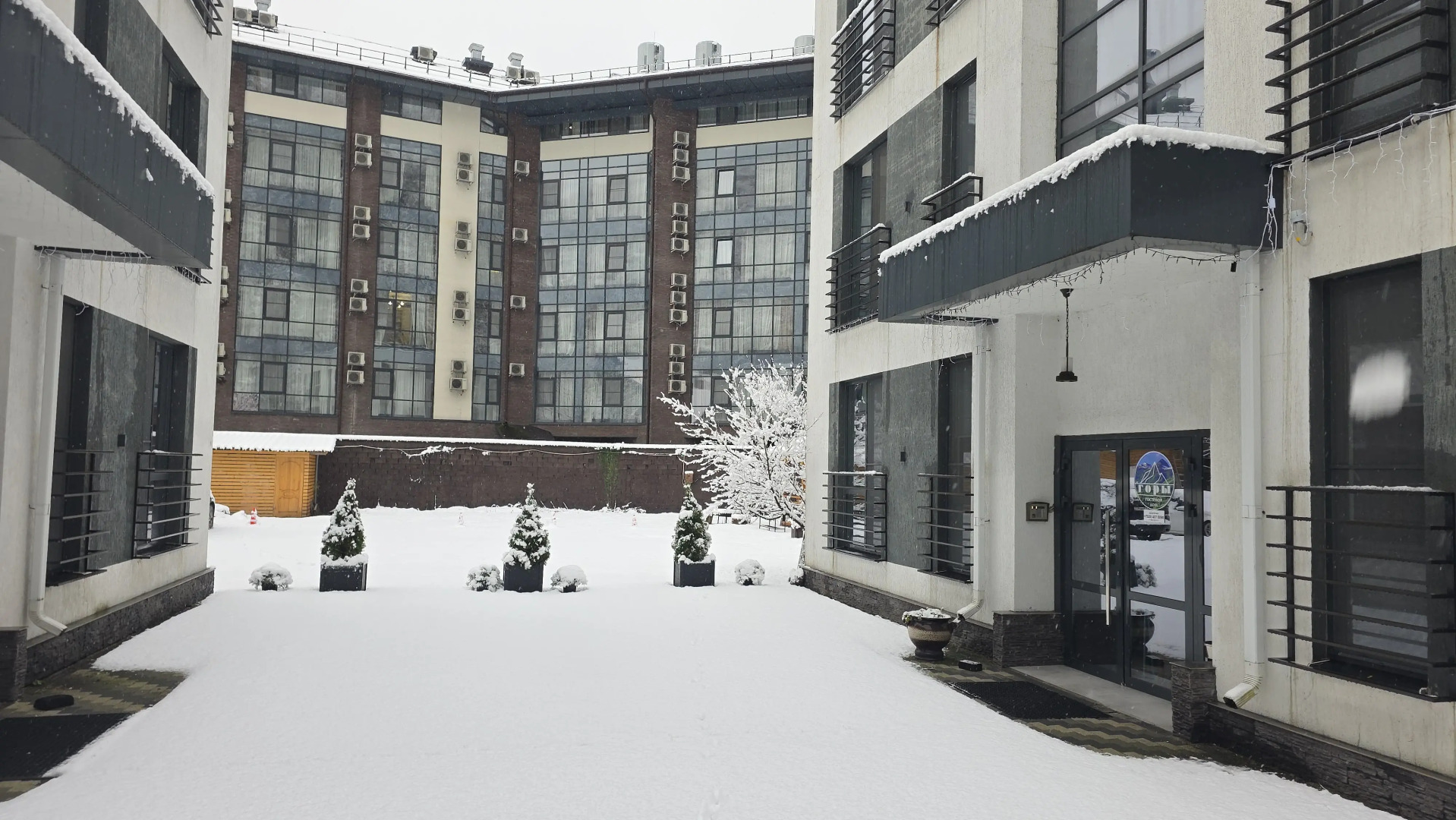 Апартаменты Горы