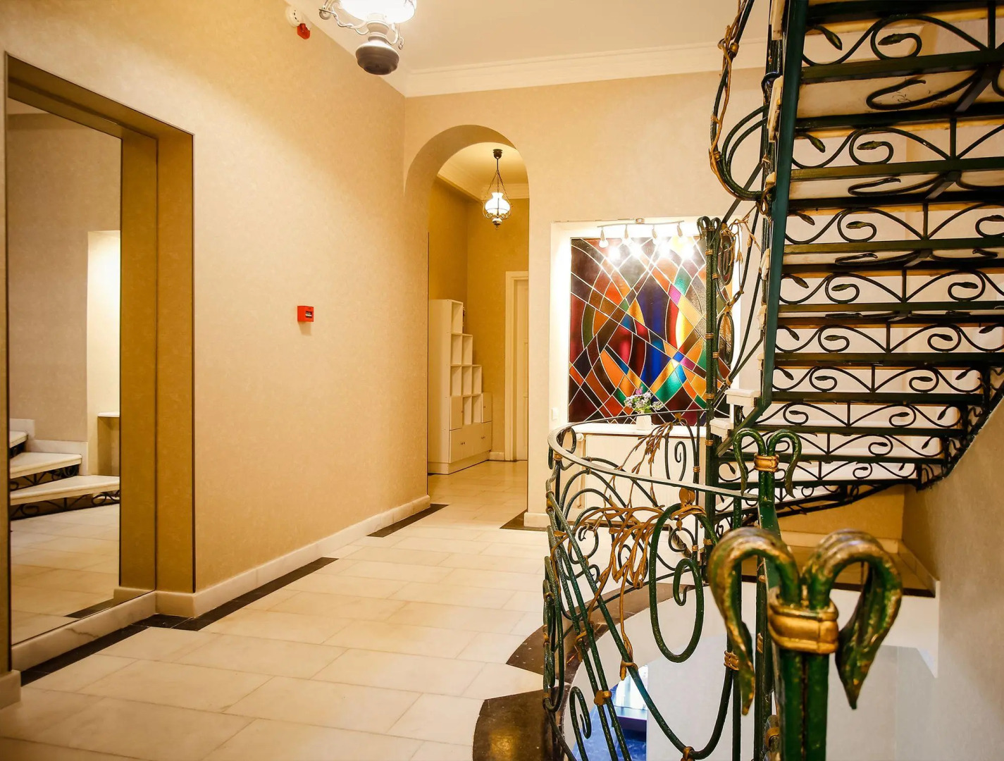 Отель Toma's House