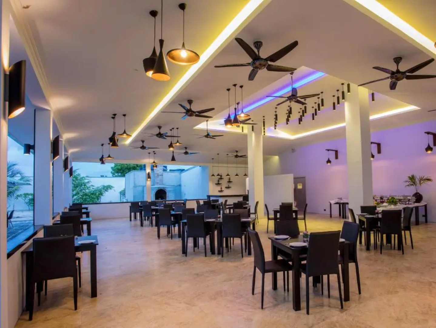 Отель Mo Maldives