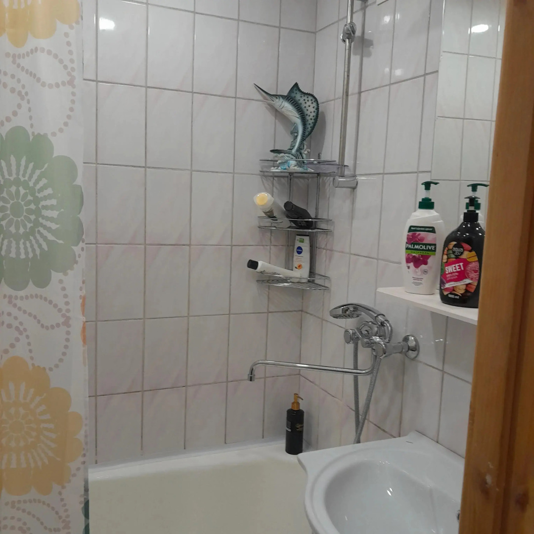 Квартира Просторная квартира в тихом районе