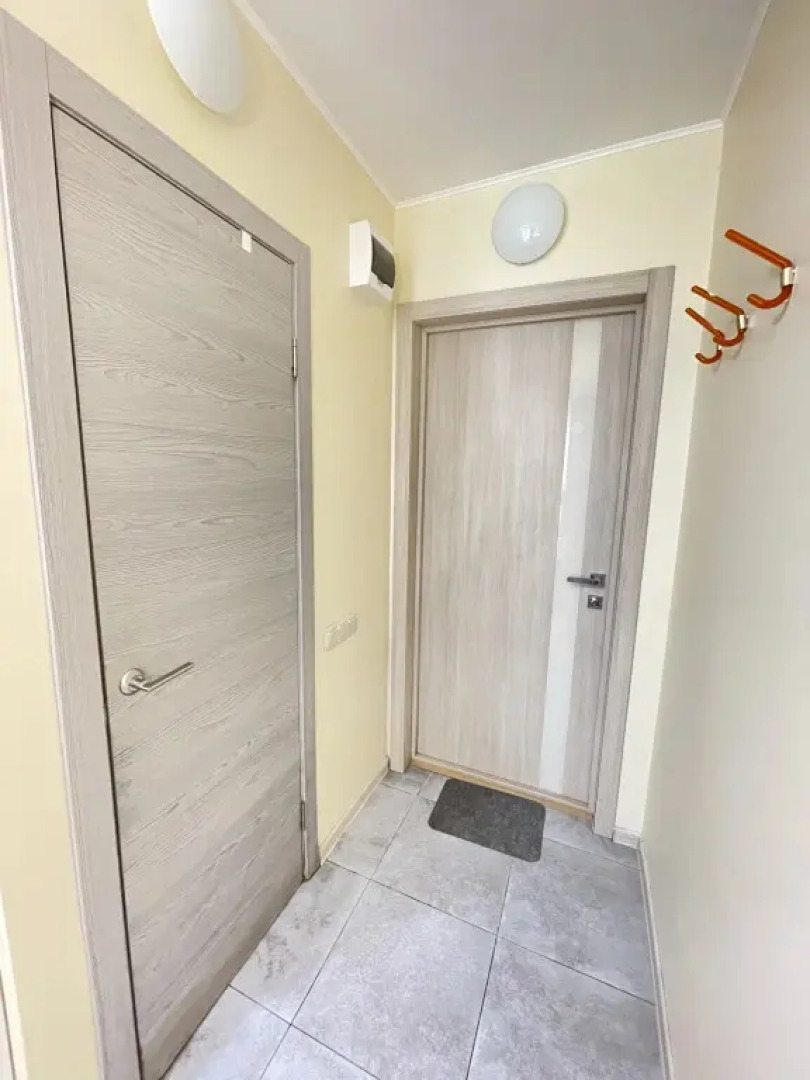 Апартаменты на Широкой