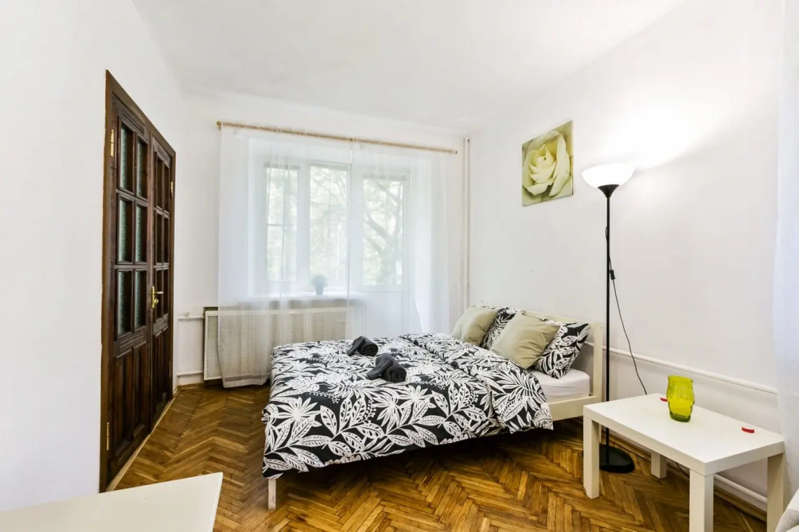Tverskaya White Apartment in City Centre