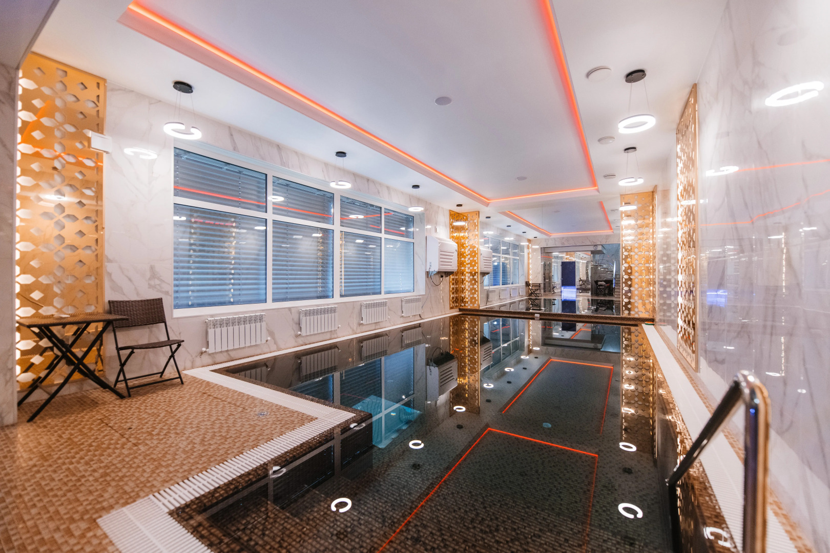 Отель Dragon Spa