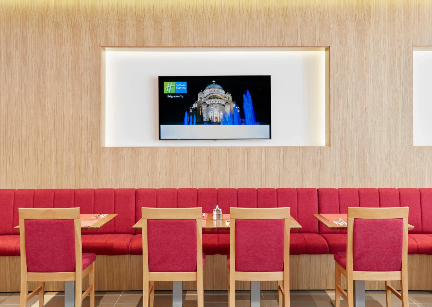 Отель Nobel Palace