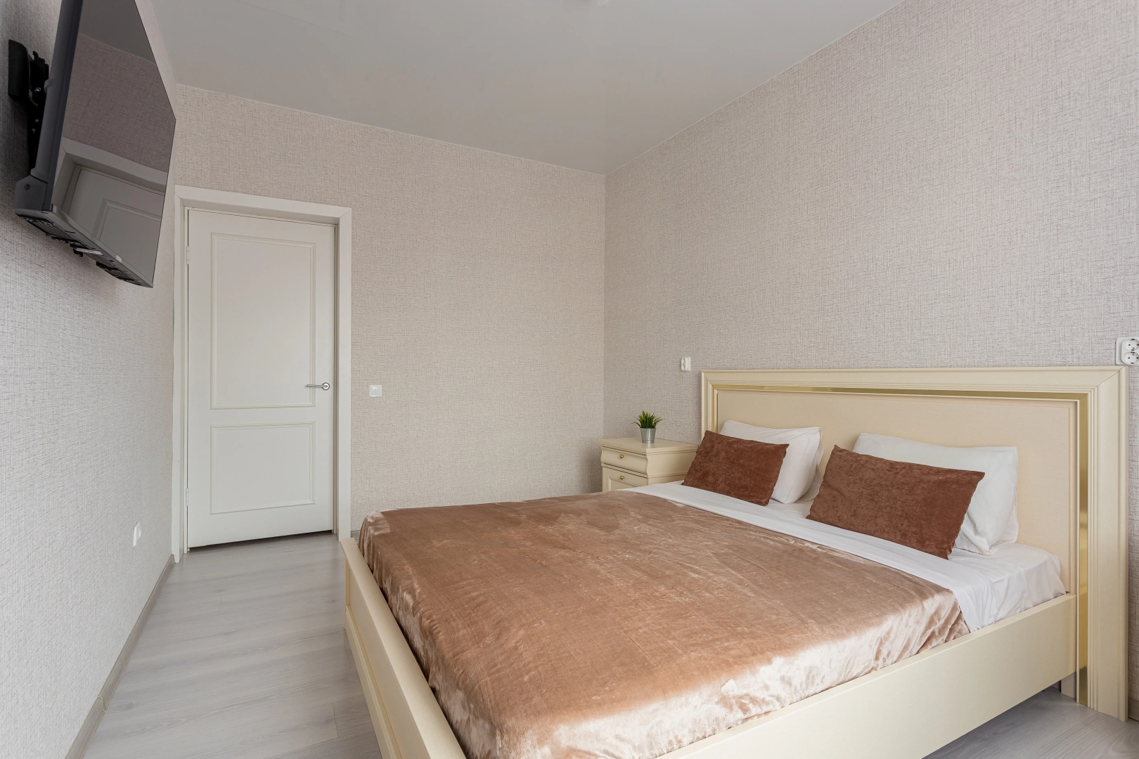 Апартаменты Уютная Квартира с Новым Ремонтом