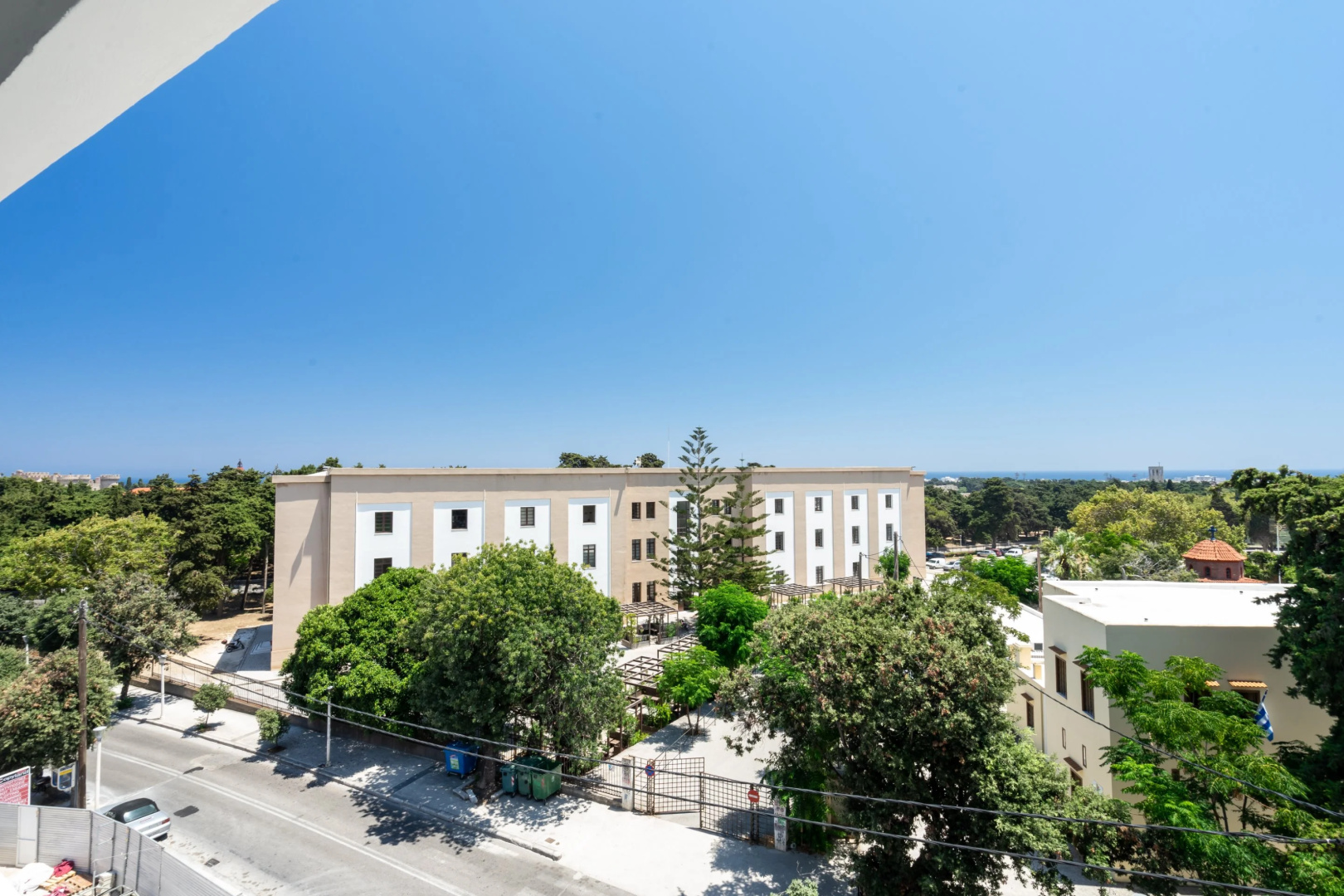 Отель Castellum Suites