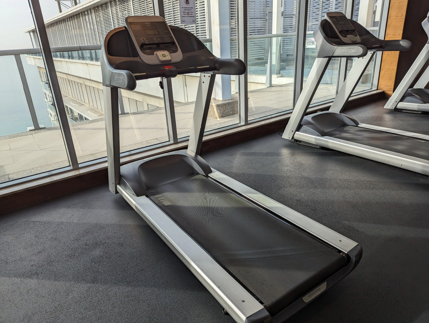 Апартаменты Luxurious Beachfront Marjan Island for Comfortable Stay