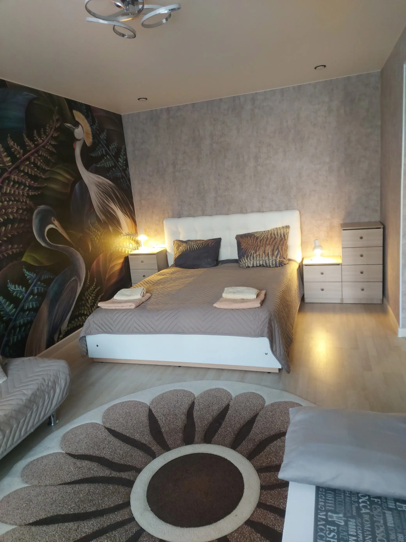 Квартира с птицами