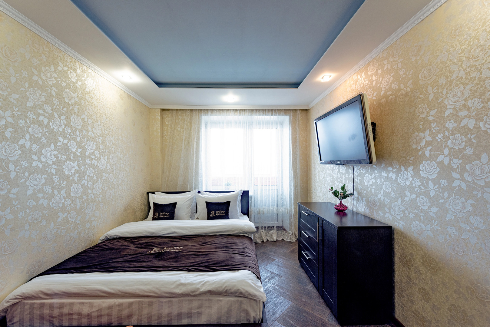 Апартаменты InnDays Некрасова 1