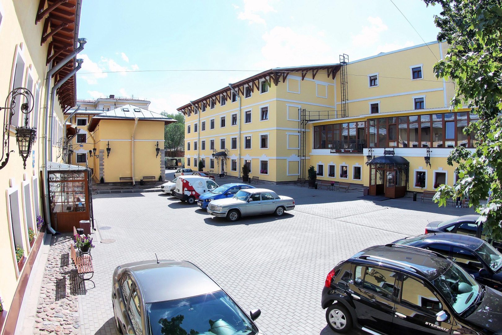 Отель 365 СПб