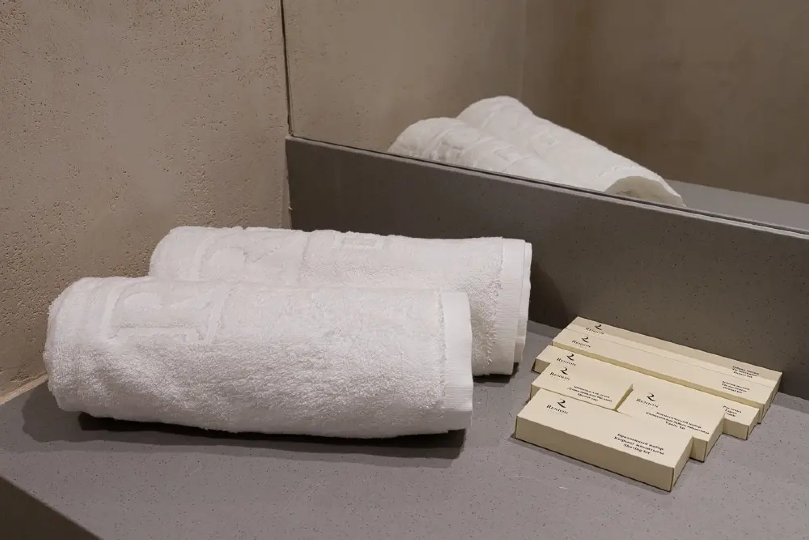 Отель Renion City