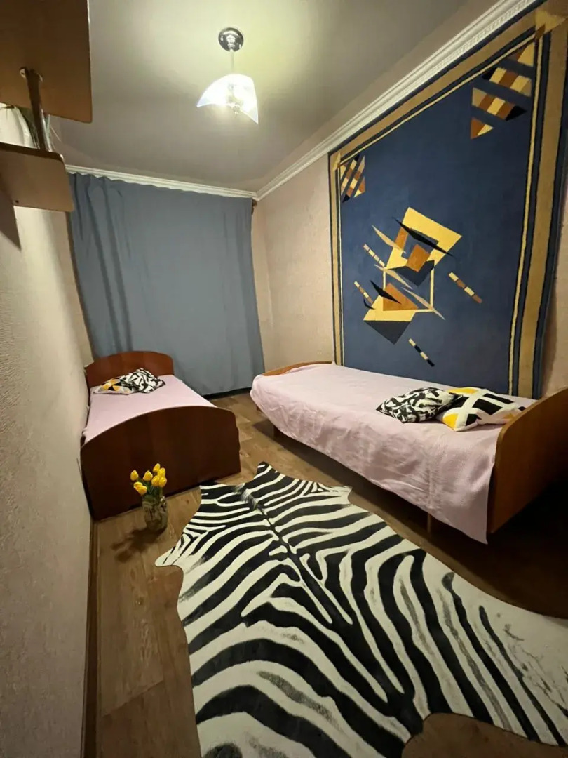 Апартаменты 2-комнатные в Центре Города на улице Ленина