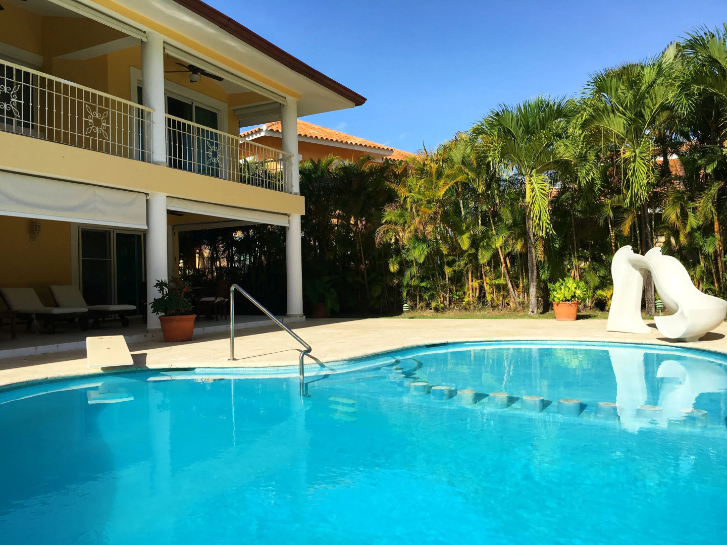 Вилла Hermosa en Cocotal Golf club 3bd