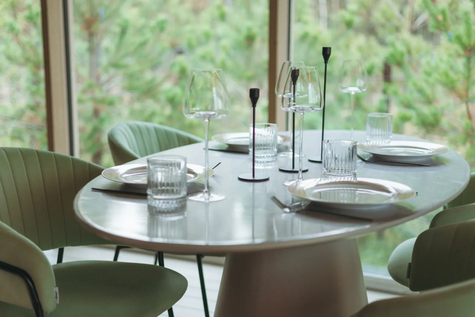 Частный дом с баней бочкой у воды и леса