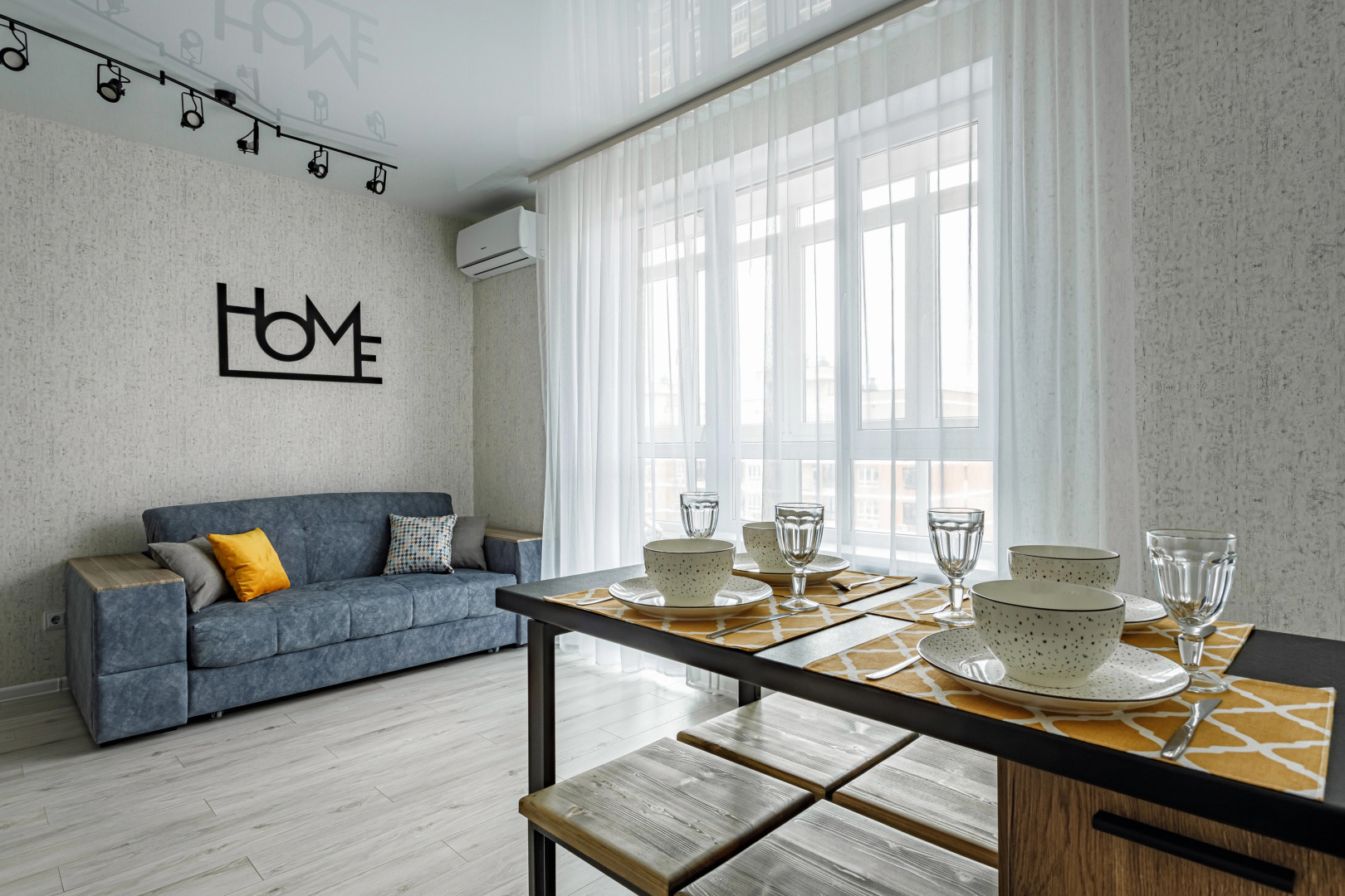 Апартаменты Loft Home Парк Галицкого