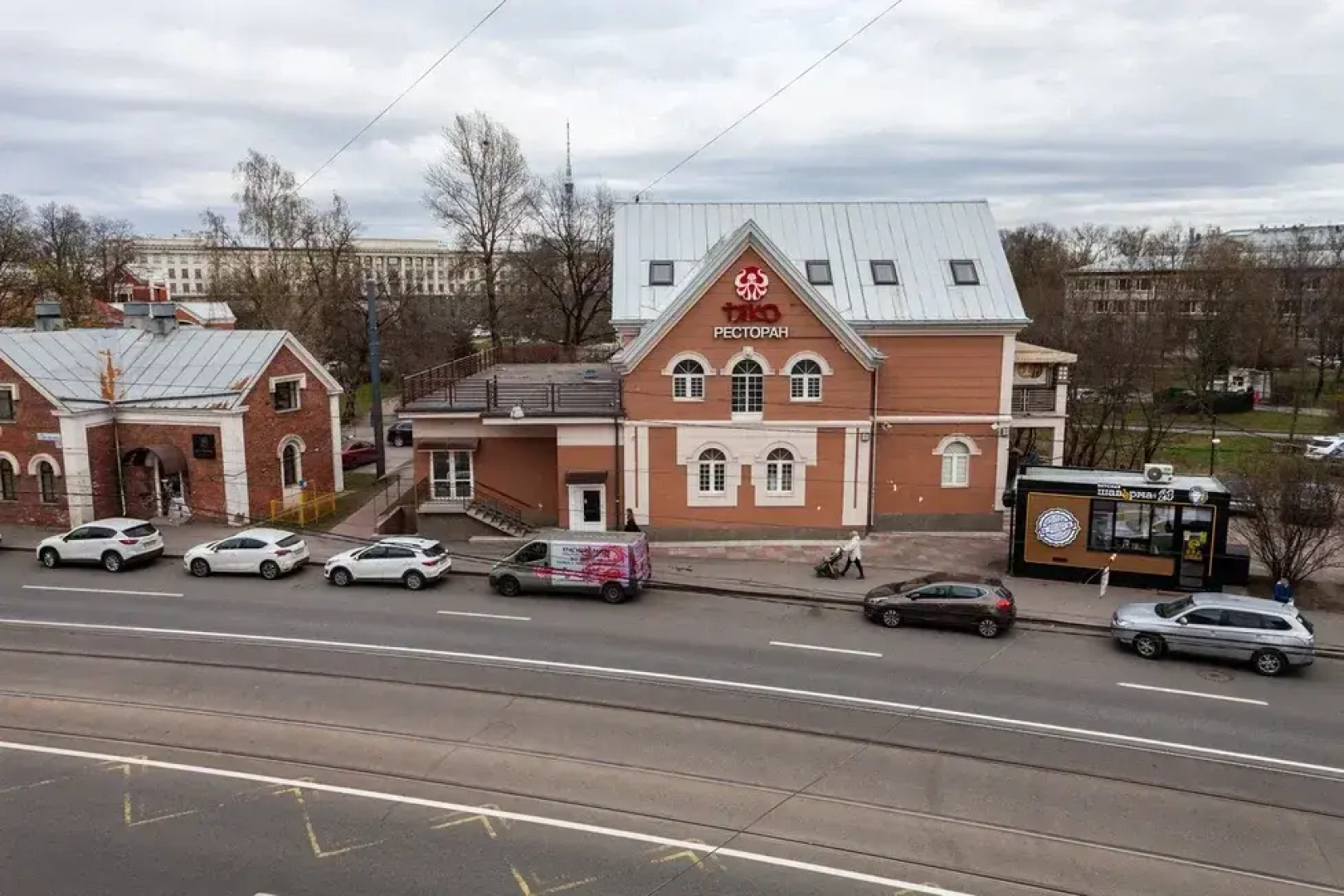 Отель КУ-КУ