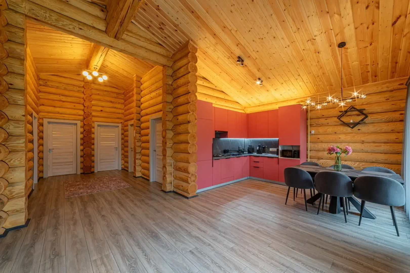 Частный дом в поселке Разливы-1, 8А