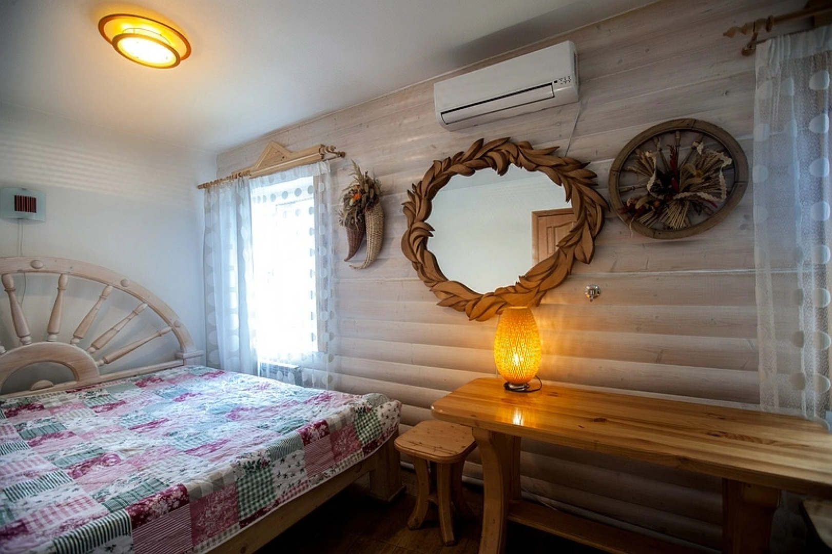 Отель Колесо