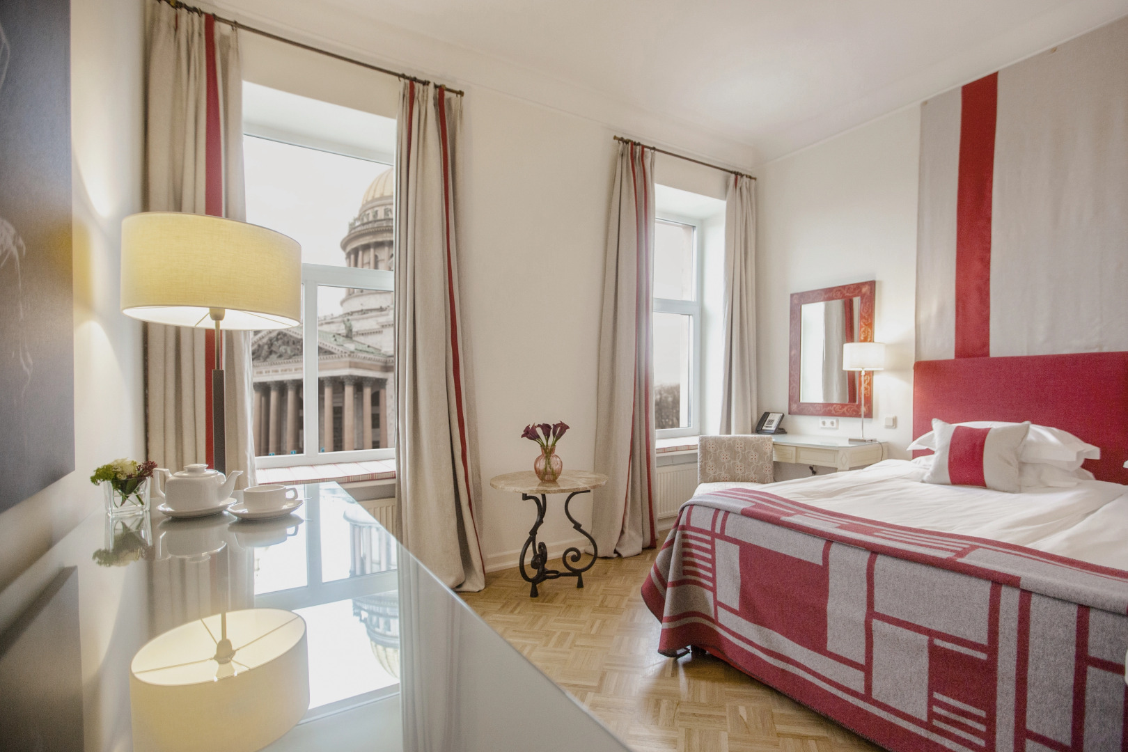 Отель Англетер