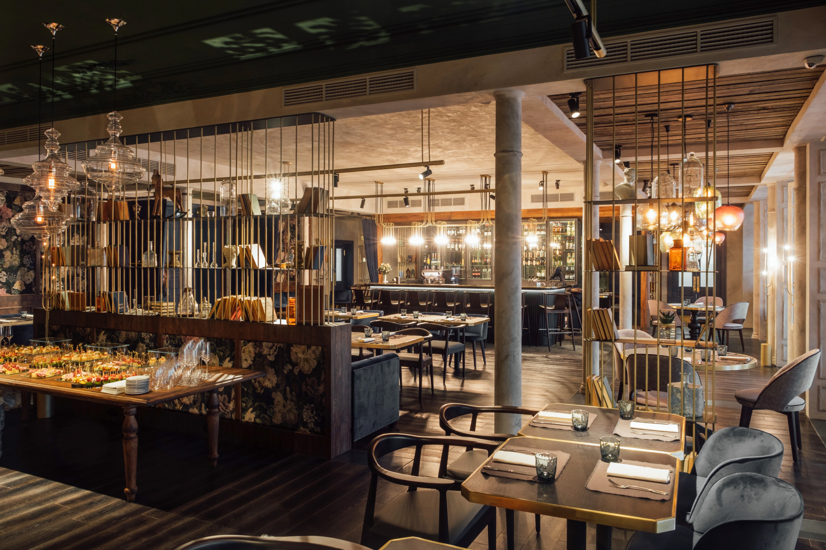 Отель Островский