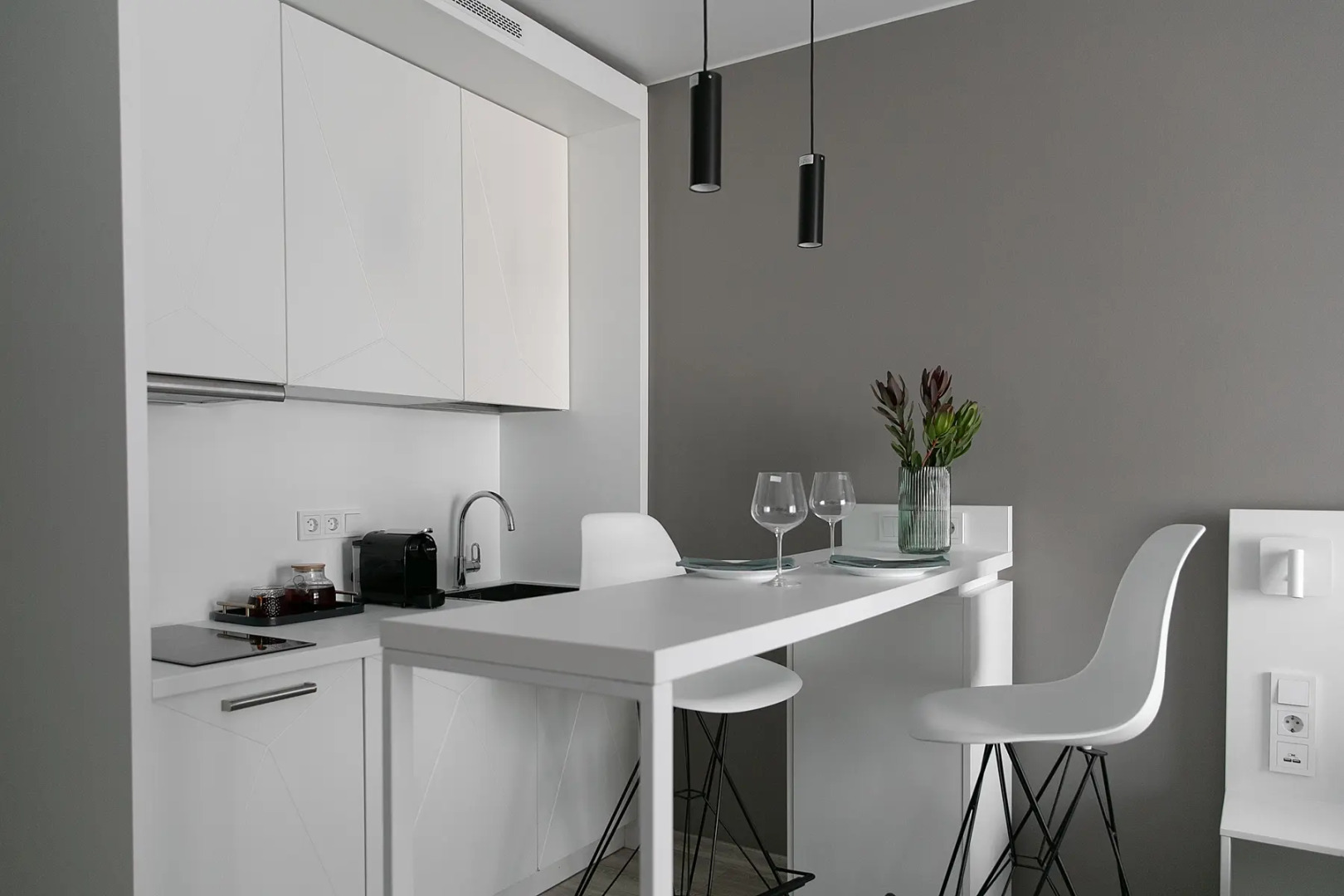 Апартаменты MyhomeYourhome на Салова 61