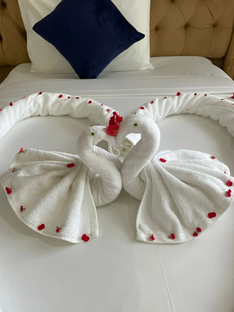 Отель Five Palms