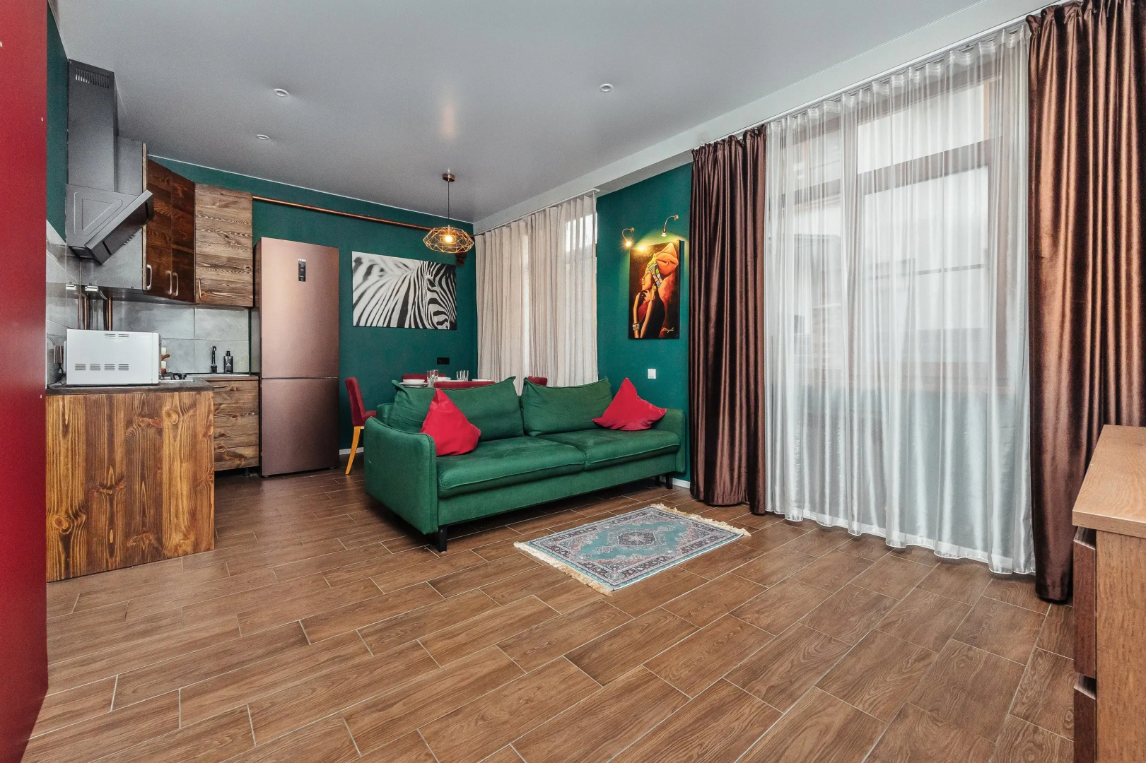 Апартаменты Дизайнерская студия около подъемника