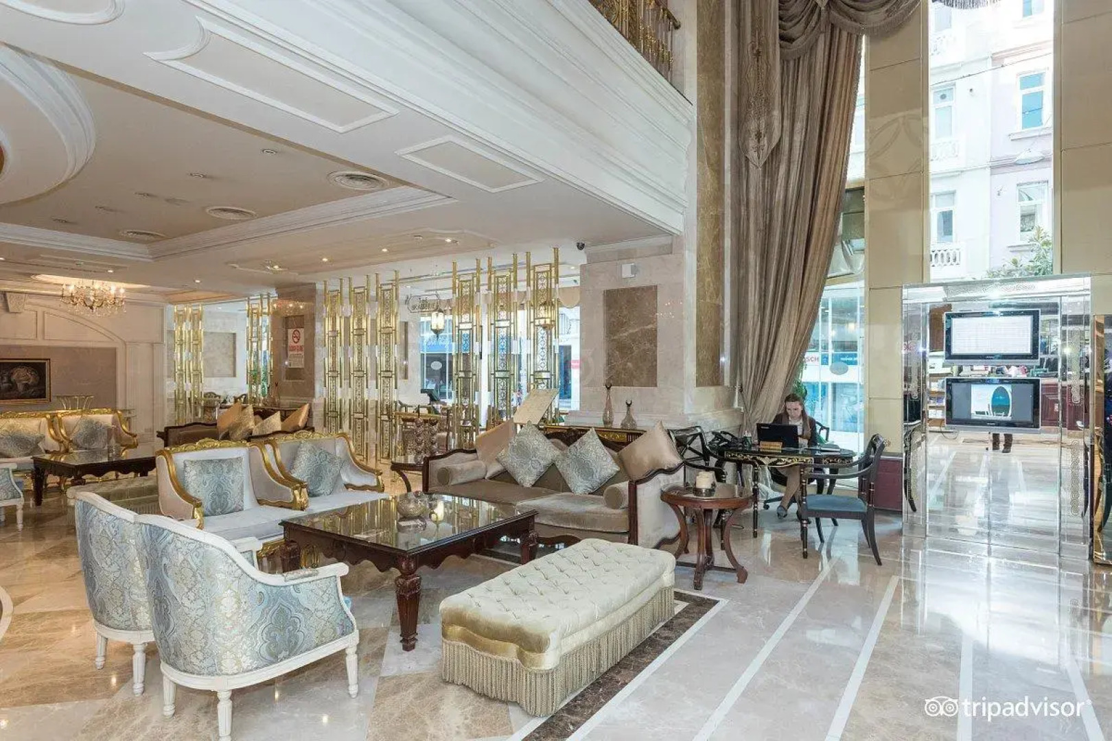 Elite World Istanbul Taksim Hotel