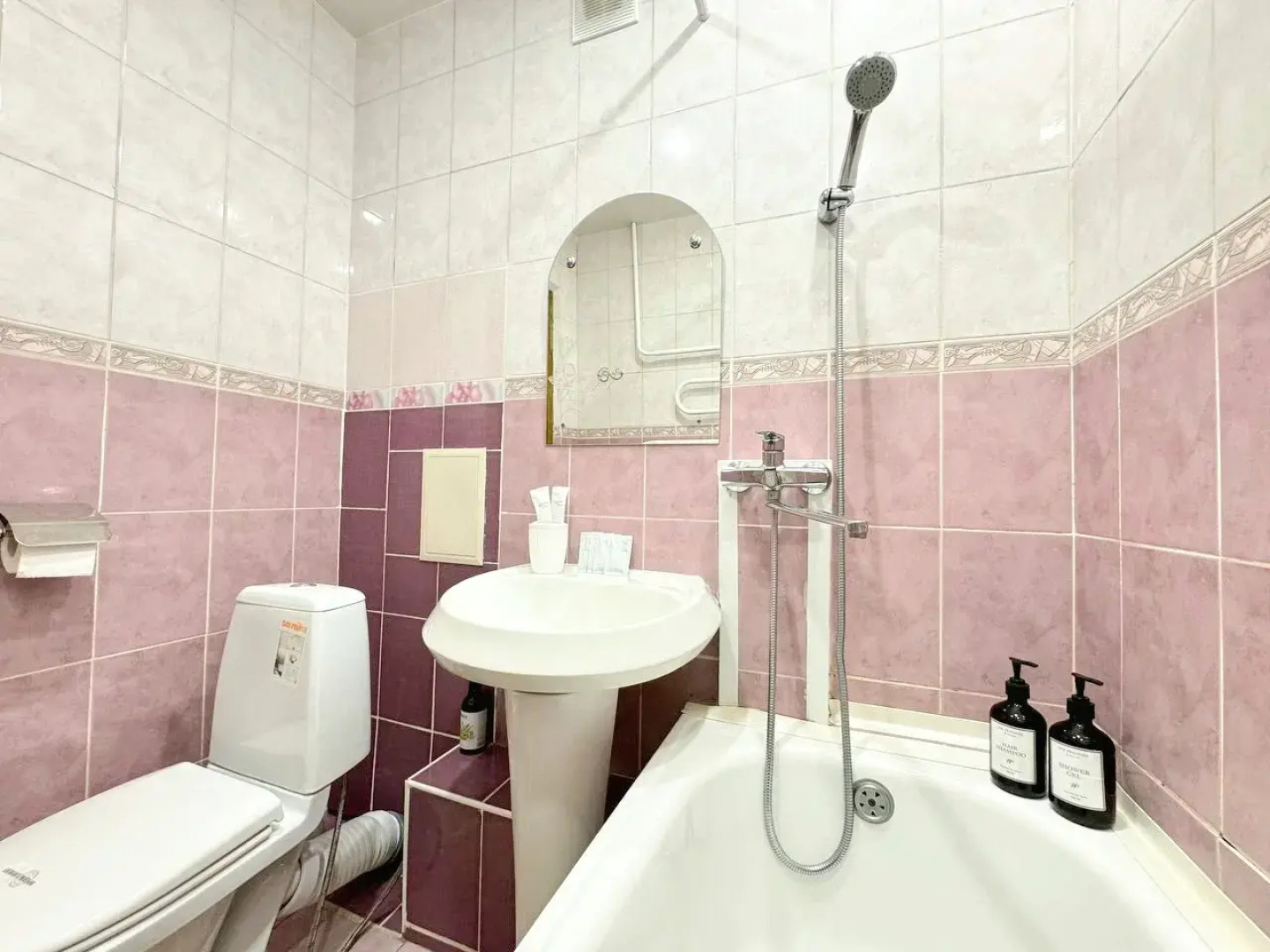 Квартира однокомнатная в центре на Островского рядом с МВД и ГорСадом