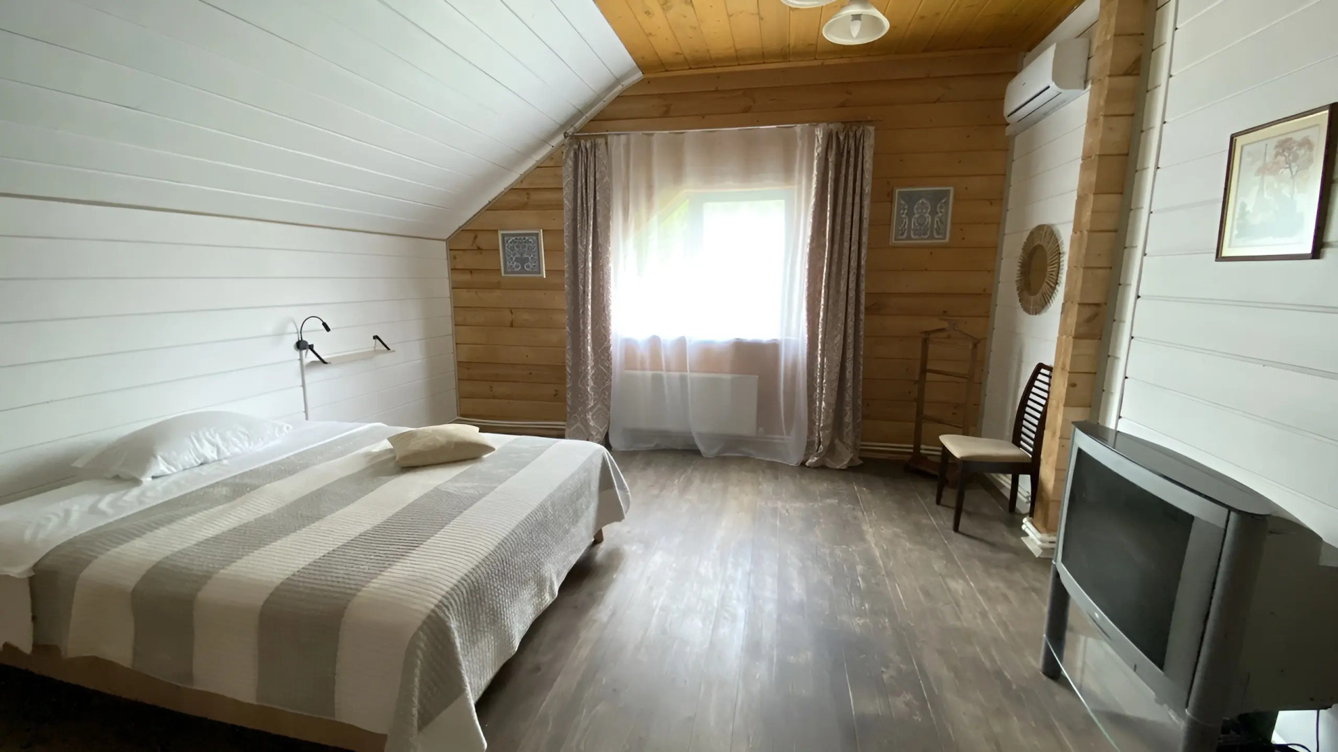 Частный дом Дом в Лесных озерах