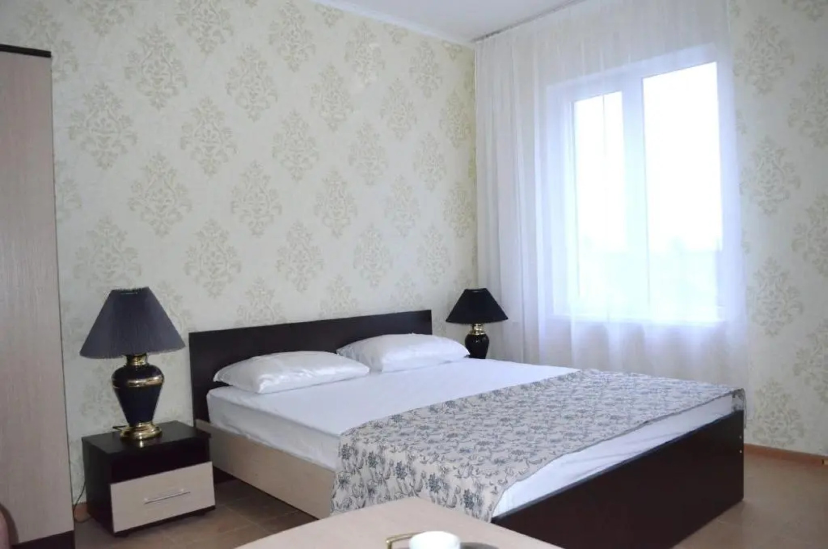 Отель Золотой берег Анапа