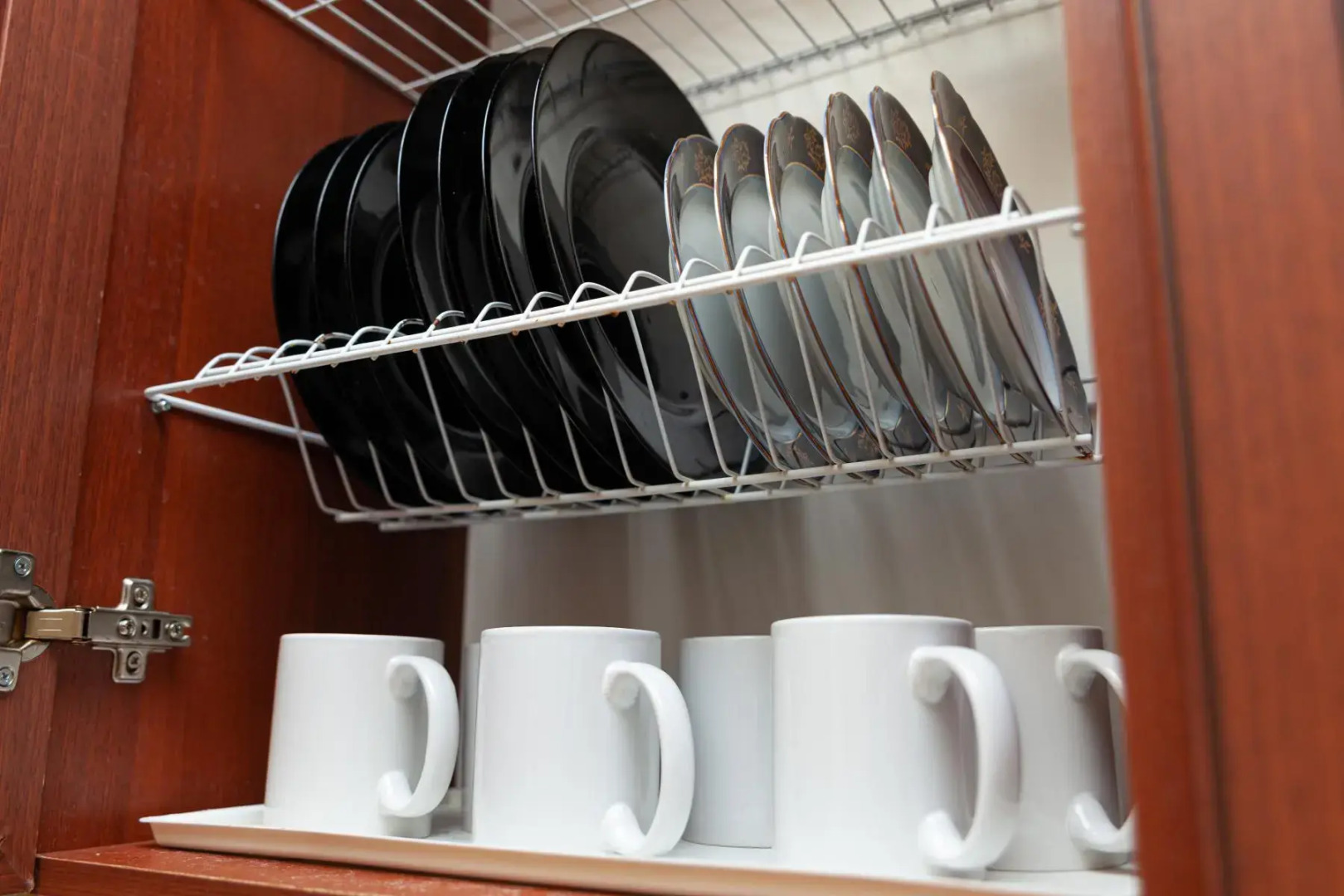 Апартаменты двухкомнатные (94) Серебровская 91